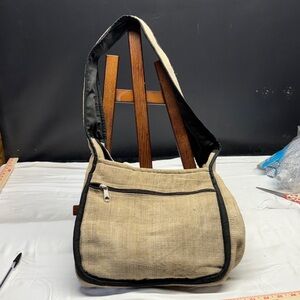 Elegant Tan Shoulder Bag
